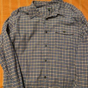 Patagonia button down flannel